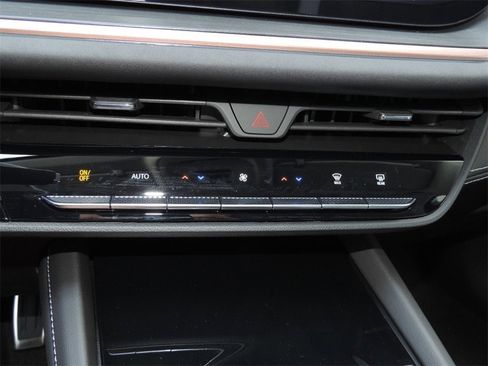 New 2026 Buick Envision Sport Touring image 22