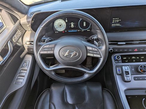 Used 2024 Hyundai Palisade Calligraphy image 25