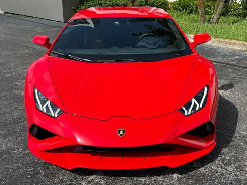 Used 2023 Lamborghini Huracan EVO RWD image 17