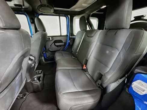 Used 2022 Jeep Wrangler Unlimited Sport AWD/4WD image 22