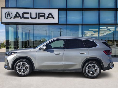 Used 2023 BMW X1 xDrive28i w/ Premium Package image 3