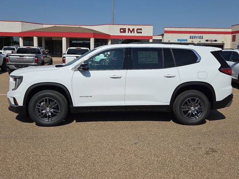 New 2026 GMC Acadia Elevation FWD image 2