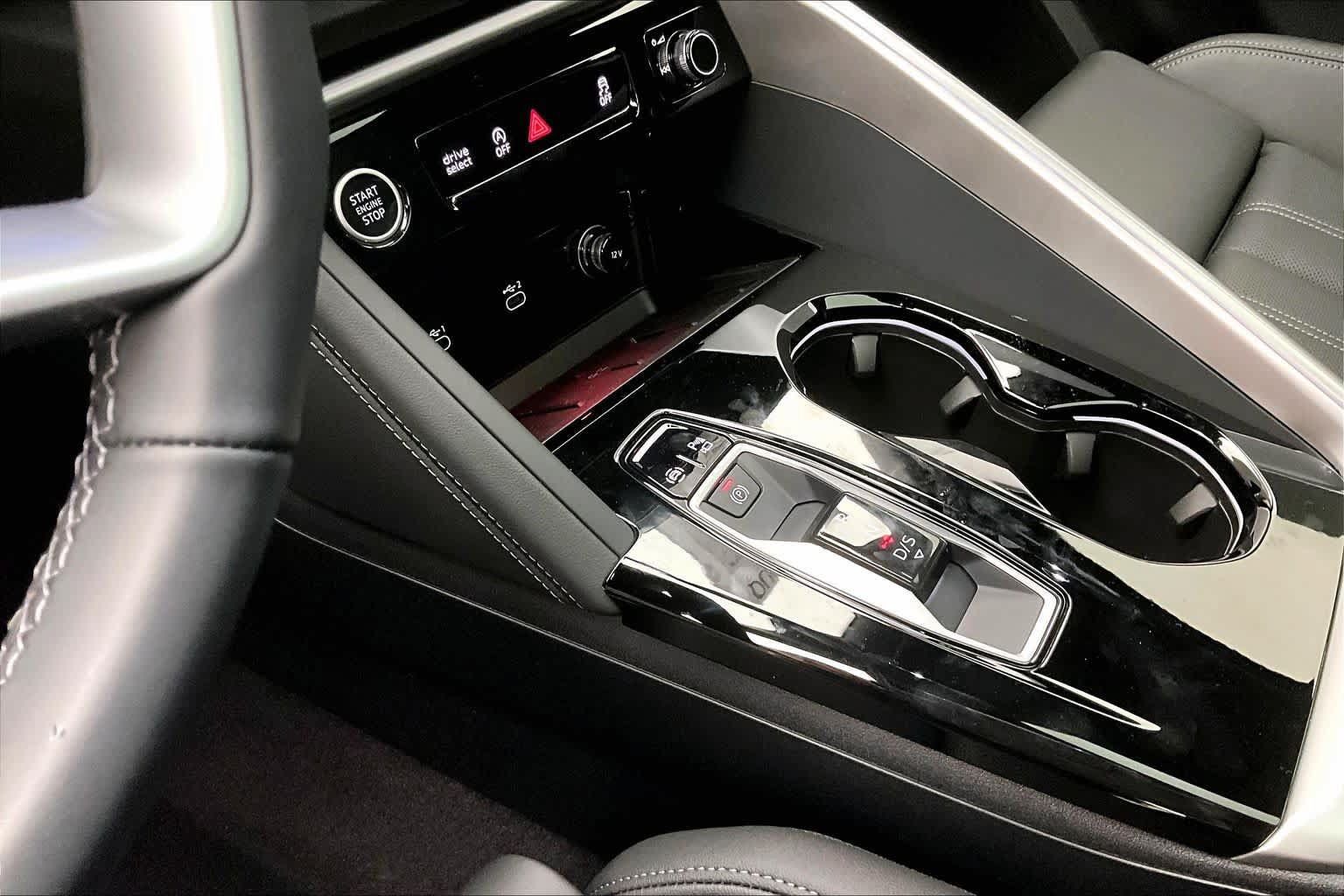 New 2026 Audi Q5 Premium Plus w/ Premium Plus AWD/4WD image 7
