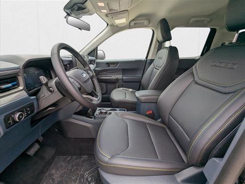 New 2025 Ford Maverick Lobo image 4