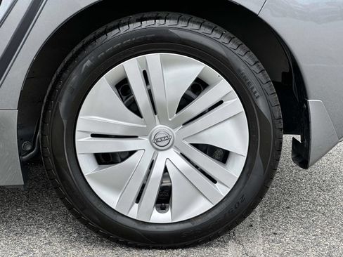 Used 2023 Nissan Leaf S FWD image 16