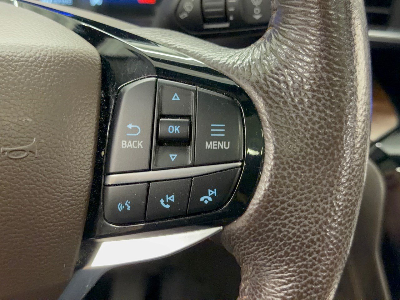 Certified 2022 Ford Explorer King Ranch w/ Class IV Trailer Tow Package AWD/4WD image 19