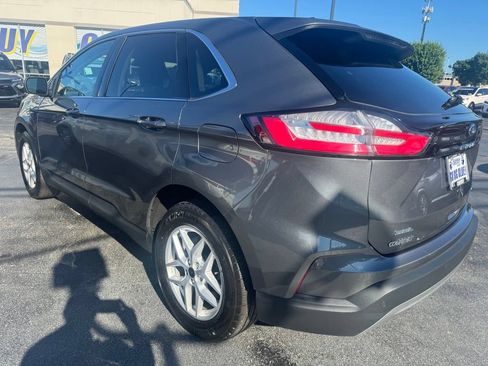 Used 2023 Ford Edge SEL w/ Convenience Package AWD/4WD image 2