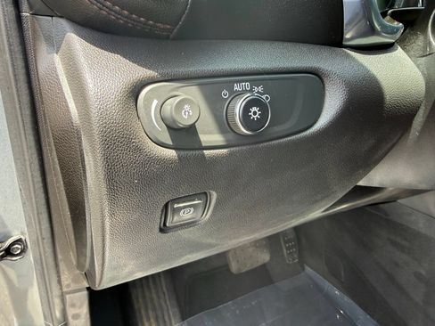 Used 2024 Chevrolet Blazer Premier w/ Driver Confidence II Package FWD image 14
