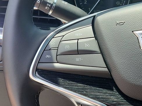 Certified 2025 Cadillac XT5 Premium Luxury w/ Technology Package AWD/4WD image 22