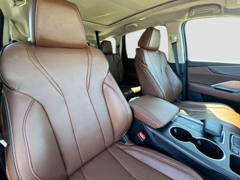 Used 2023 Acura MDX SH-AWD w/ Advance Package image 35
