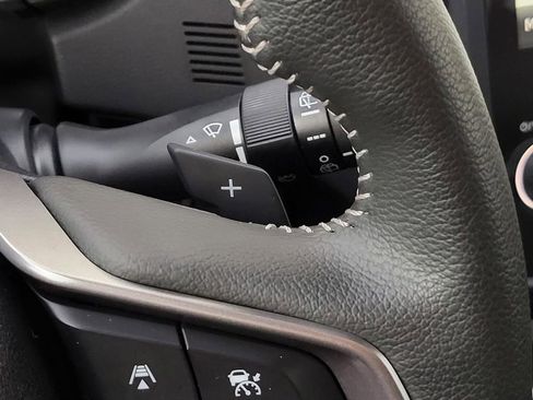 Used 2024 Subaru Forester Limited image 33