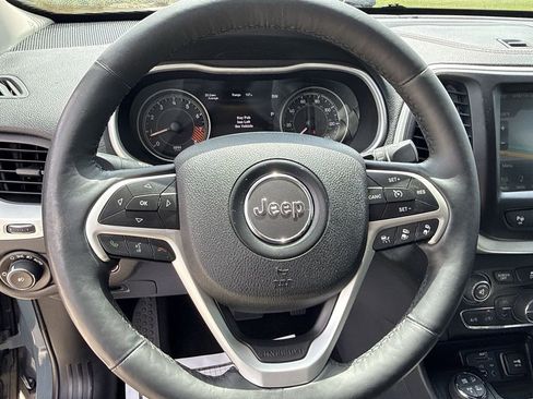 Used 2014 Jeep Cherokee Trailhawk w/ Technology Group AWD/4WD image 21