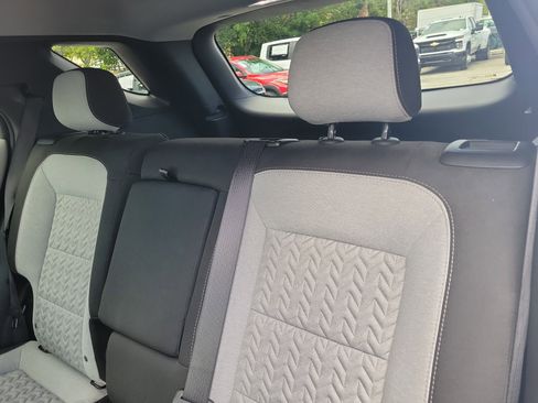 Used 2024 Chevrolet Equinox LS w/ LS Convenience Package image 16