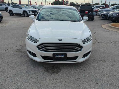 Used 2016 Ford Fusion Energi Titanium w/ Driver Assist Package FWD image 3