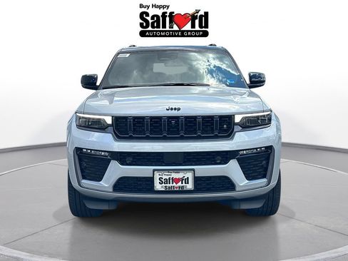 New 2026 Jeep Grand Cherokee L Summit w/ Obsidian Package AWD/4WD image 8