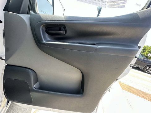 Used 2019 Nissan NV200 S image 20