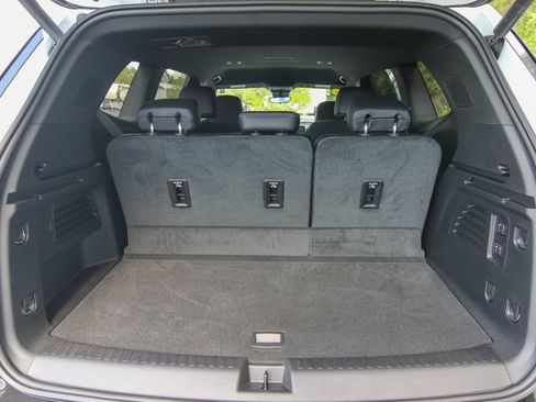 Used 2026 Buick Enclave Sport Touring w/ Power Package FWD image 29