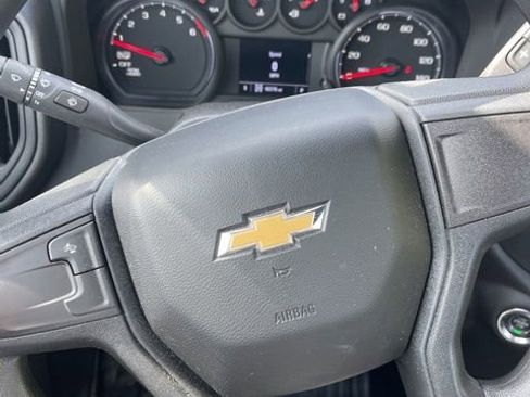 Used 2024 Chevrolet Silverado 1500 W/T w/ Trailering Package image 3