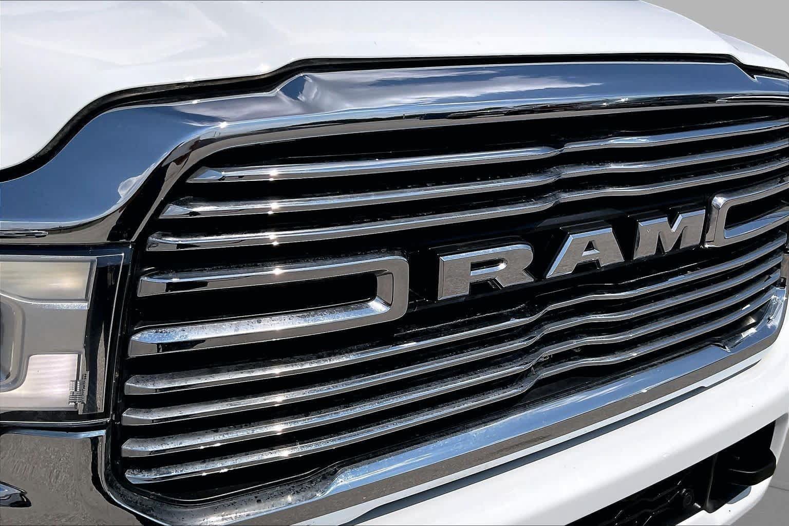 Used 2024 RAM 2500 Laramie w/ Safety Group AWD/4WD image 28