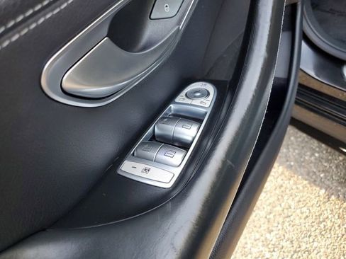 Used 2022 Mercedes-Benz AMG GT 43 image 18