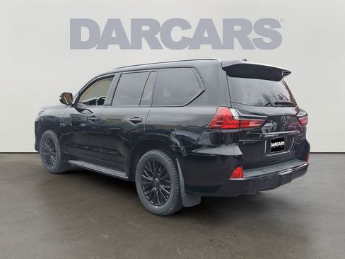 Used 2018 Lexus LX 570 4WD image 4