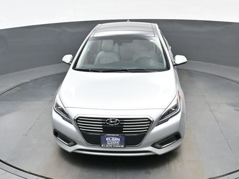 Used 2016 Hyundai Sonata Limited w/ Option Group 02 image 41