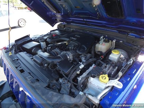 Used 2019 Jeep Wrangler Unlimited Rubicon image 8