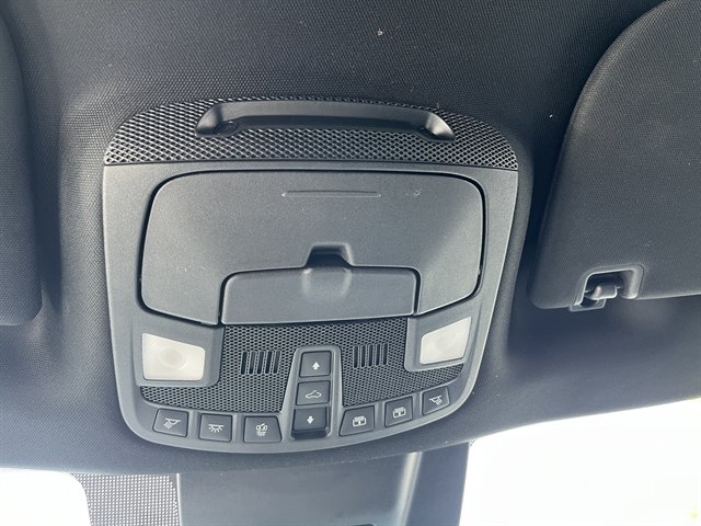 Used 2020 Ford Expedition XLT w/ Equipment Group 202A AWD/4WD image 32
