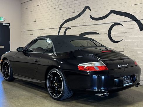 Used 2003 Porsche 911 Carrera 4 AWD/4WD image 10