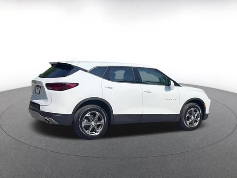 Used 2026 Chevrolet Blazer LT FWD image 14