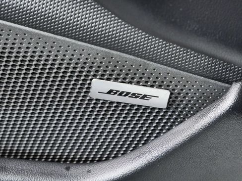 Certified 2025 Porsche Taycan 4S AWD/4WD image 7