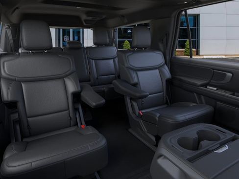 New 2026 Ford Expedition Max Platinum image 11