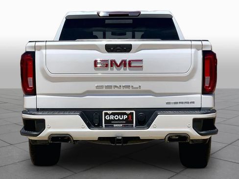 Certified 2021 GMC Sierra 1500 Denali w/ Denali Premium Package AWD/4WD image 5