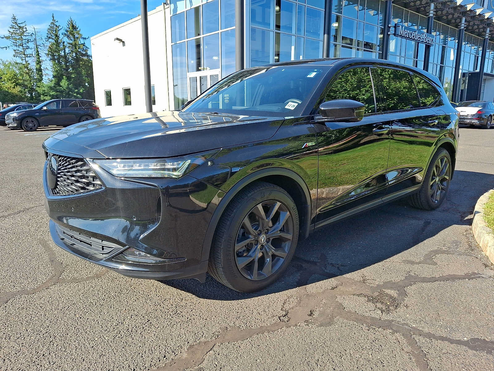 Used 2024 Acura MDX A-Spec AWD/4WD image 2