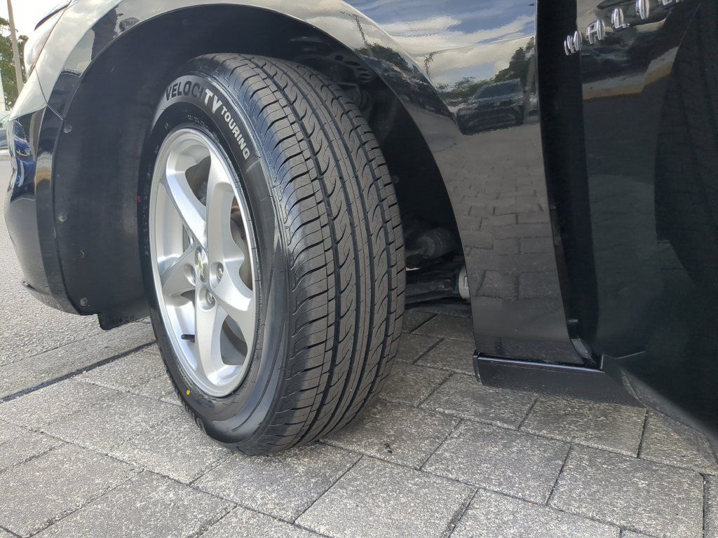 Used 2018 Chevrolet Malibu LS FWD image 30