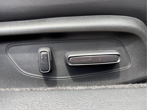 Used 2025 Honda Accord Sport image 40