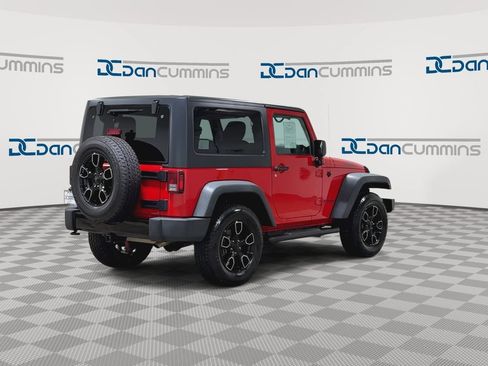 Used 2017 Jeep Wrangler Sport AWD/4WD image 9