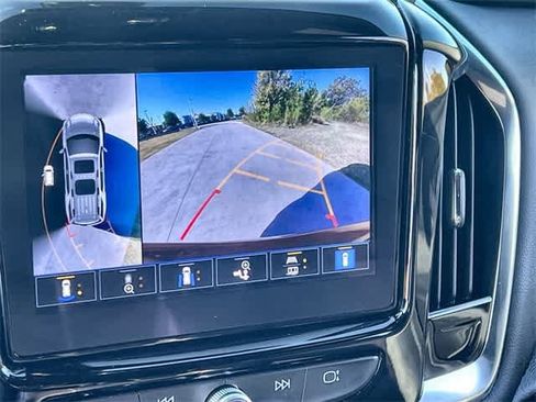 Used 2023 Chevrolet Traverse High Country image 26
