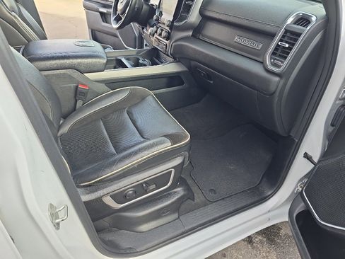 Used 2024 RAM 1500 Laramie image 37