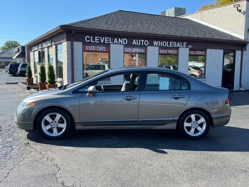 Used 2007 Honda Civic EX image 2