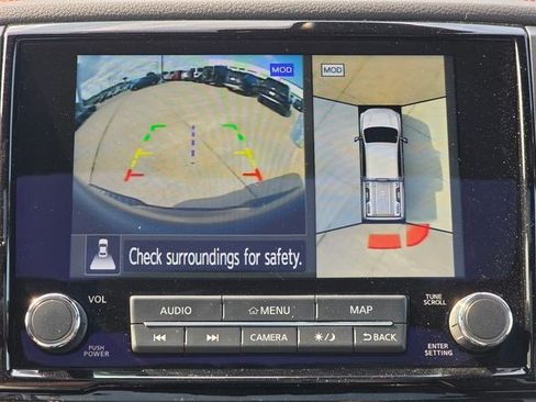 Used 2024 Nissan Titan PRO-4X w/ Pro-4x Convenience Package AWD/4WD image 32