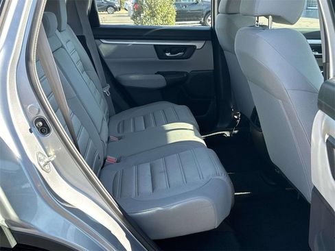 Used 2018 Honda CR-V LX image 7