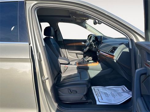 Used 2023 Audi Q5 2.0T Premium Plus w/ Premium Plus Package image 15