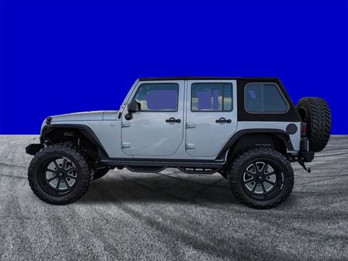 Used 2015 Jeep Wrangler Unlimited Sport image 7