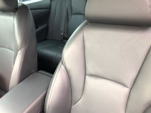 Used 2025 Honda Accord Sport image 9