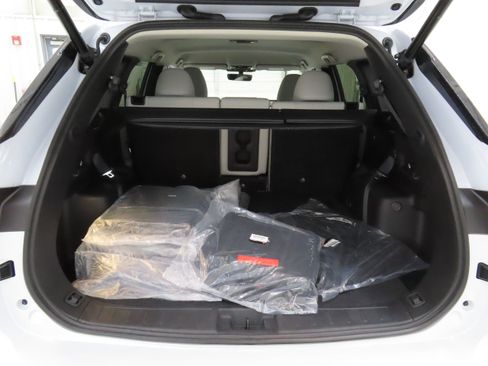 New 2025 Mitsubishi Outlander SE image 22