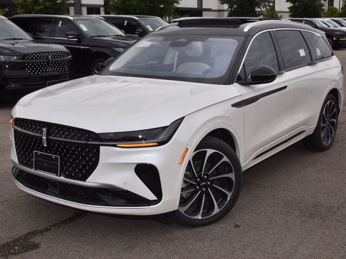 New 2026 Lincoln Nautilus Black Label AWD/4WD image 19