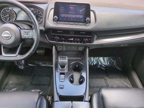 Certified 2023 Nissan Rogue SV w/ SV Premium B Package FWD image 16