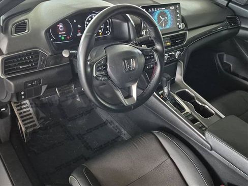 Used 2021 Honda Accord Sport image 10