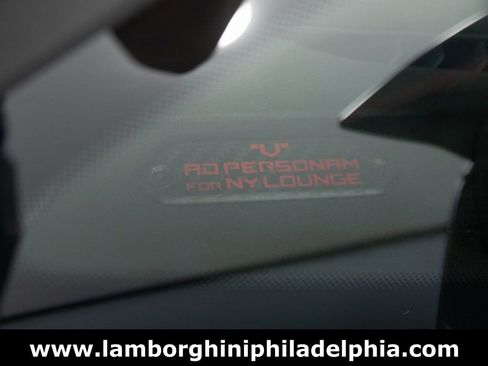 Used 2024 Lamborghini Revuelto image 40